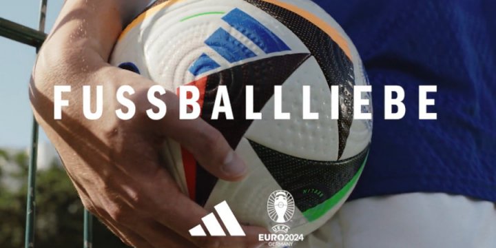 adidas EURO24 Fussballliebe Pro Fußball
